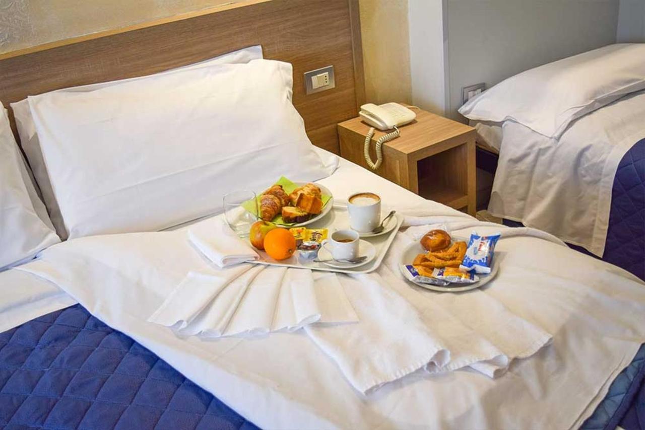 Le Grazie Hotel Ассизи Экстерьер фото