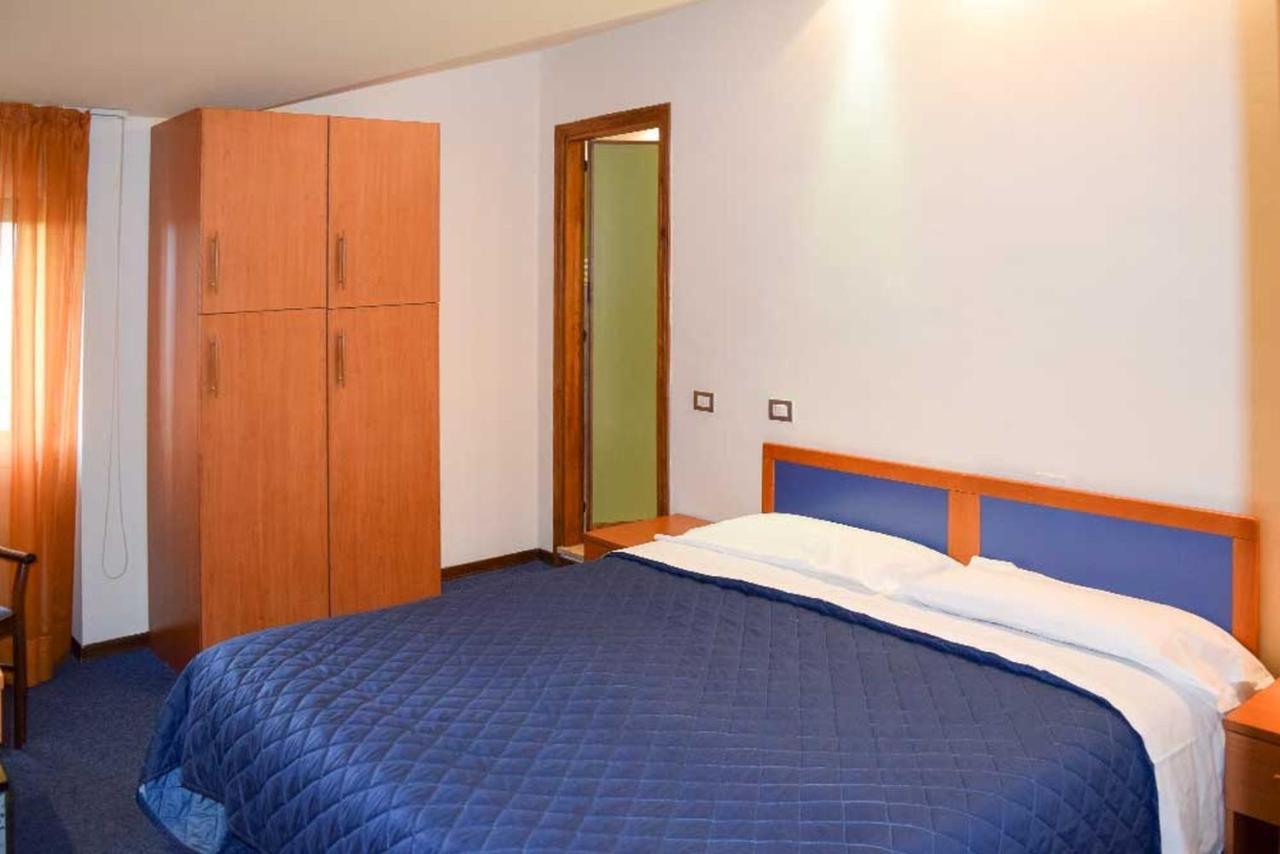 Le Grazie Hotel Ассизи Экстерьер фото