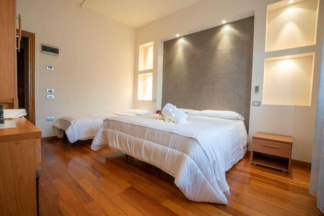 Le Grazie Hotel Ассизи Экстерьер фото